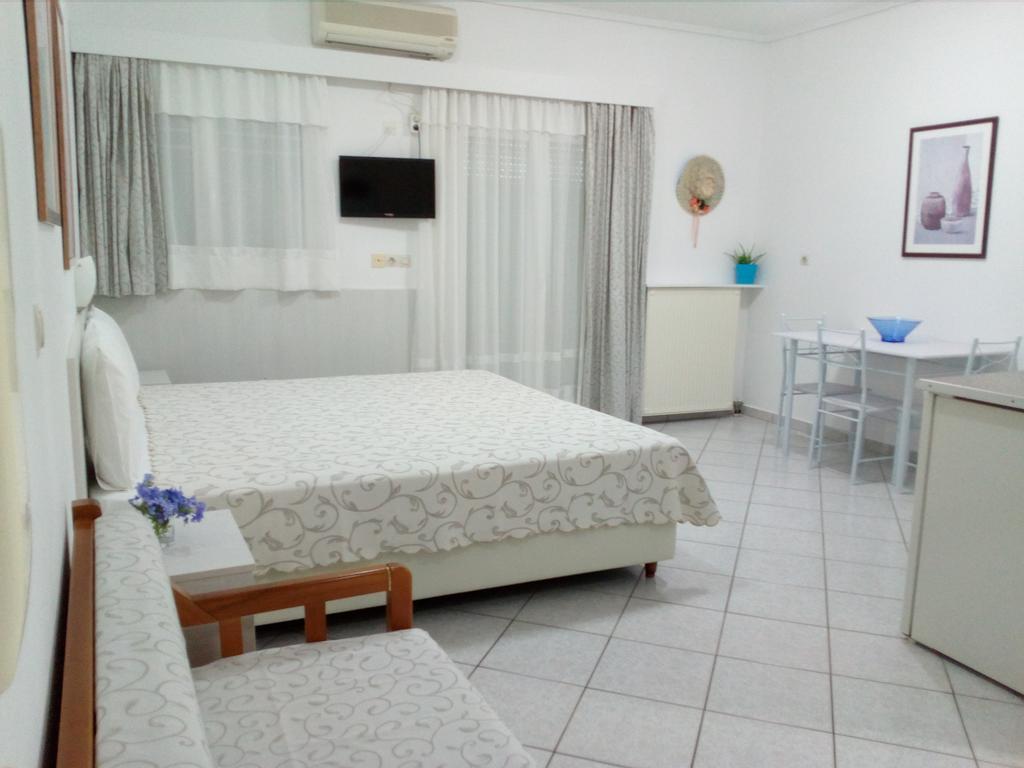 Neapoli Voion Neapoli Rooms מראה חיצוני תמונה